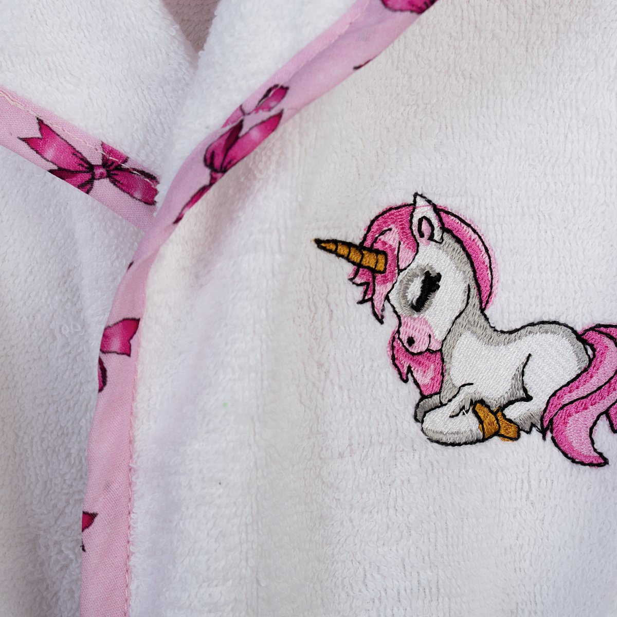Βρεφικό Μπουρνούζι Dimcol Unicorn 188 White-Pink No04 Home Παιδικά Μπουρνούζια - Βρεφικά Spitishop