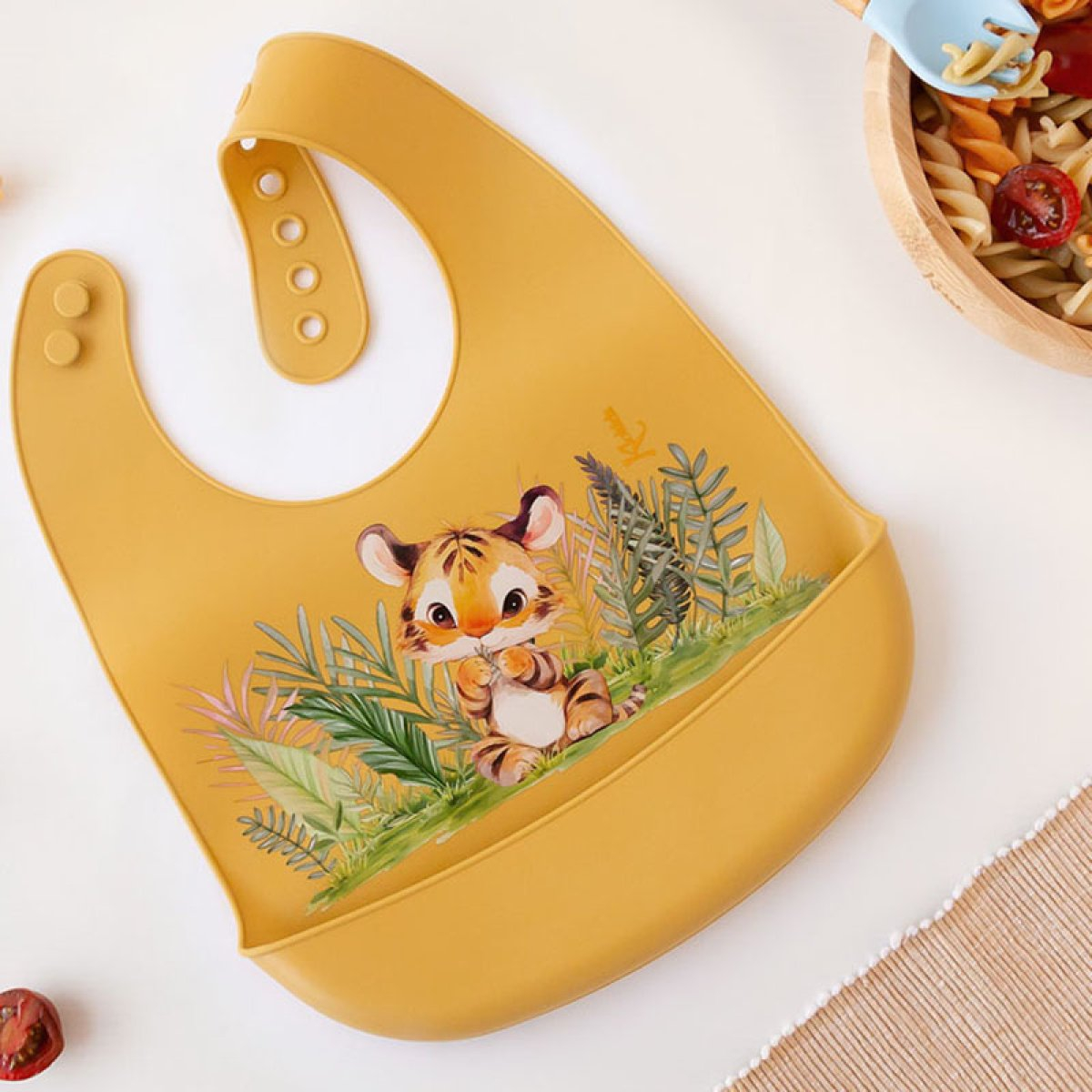 Σαλιάρα Σιλικόνης 4+ Μηνών Kiokids Λιονταράκι 6344