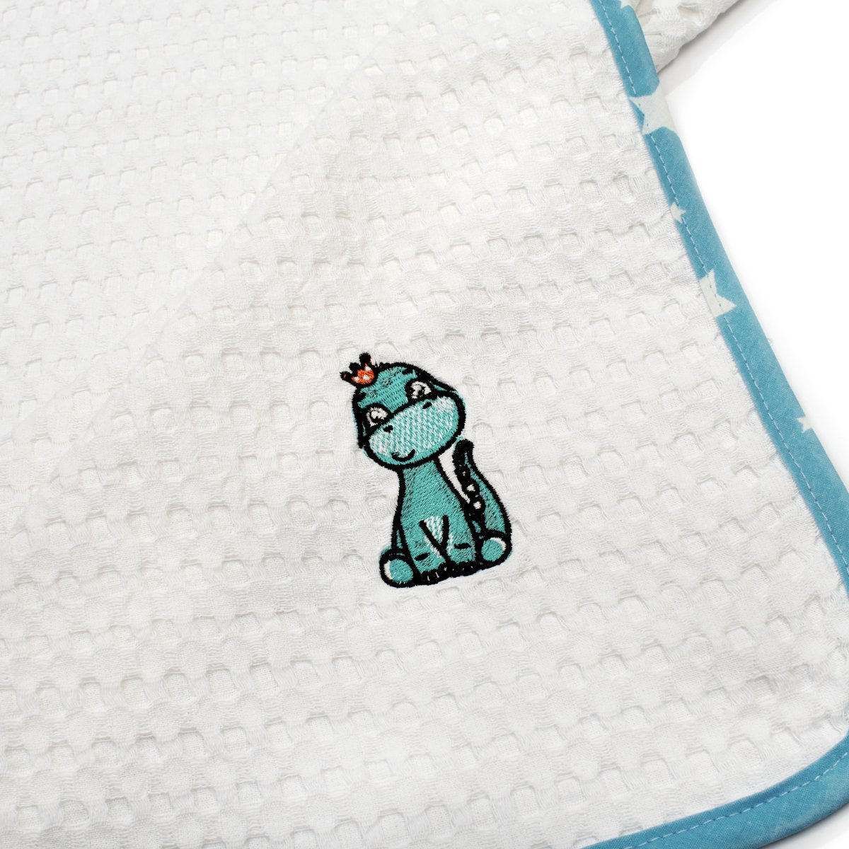 Κουβέρτα Πικέ Αγκαλιάς (80X110) Dimcol Dinosaur 180 White-Sky Blue Home Βρεφικά Προίκα Μωρού Κουβέρτες Βρεφικές Καλοκαιρινές Spitishop