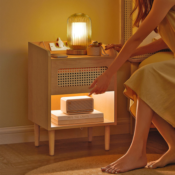 Κομοδίνο Με Ενσωματωμένες Πρίζες - USB & Led (40x35x60) Songmics LET617Y02V1