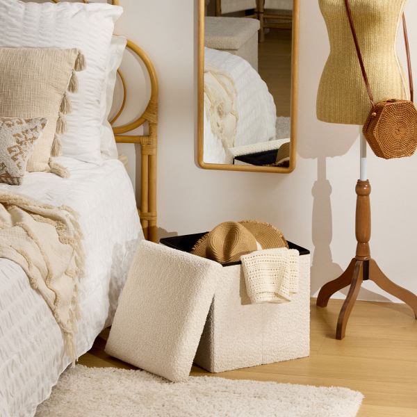 Σκαμπό Με Αποθηκευτικό Χώρο (38x38x38) A-S Soana Ivory 214227A