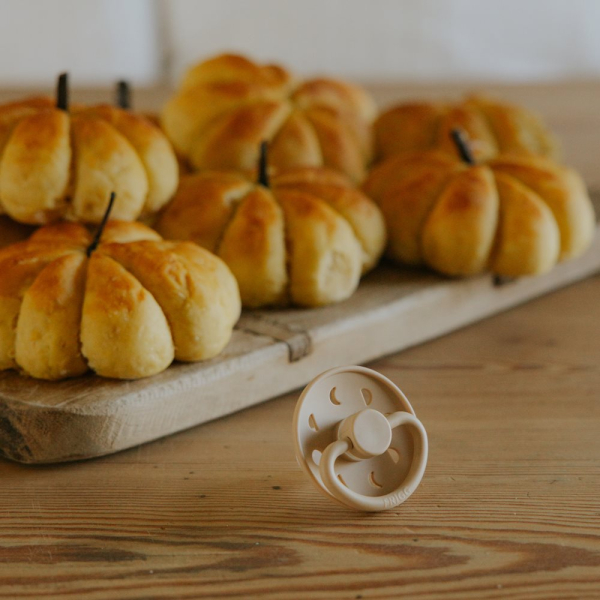 Πιπίλες Σιλικόνης Φυσιολογικές 6Μ+ (Σετ 2τμχ) Frigg Moon Phase Croissant/Portobello