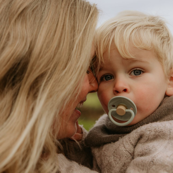 Πιπίλες Καουτσούκ Φυσιολογικές 6Μ+ (Σετ 2τμχ) Frigg Little Viking Sage/Olive