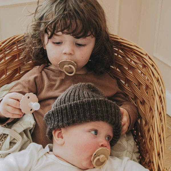 Πιπίλες Καουτσούκ Φυσιολογικές 6Μ+ (Σετ 6τμχ) Frigg Cinnamon Charm