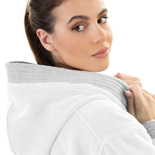 Μπουρνούζι Guy Laroche Monogram Ice