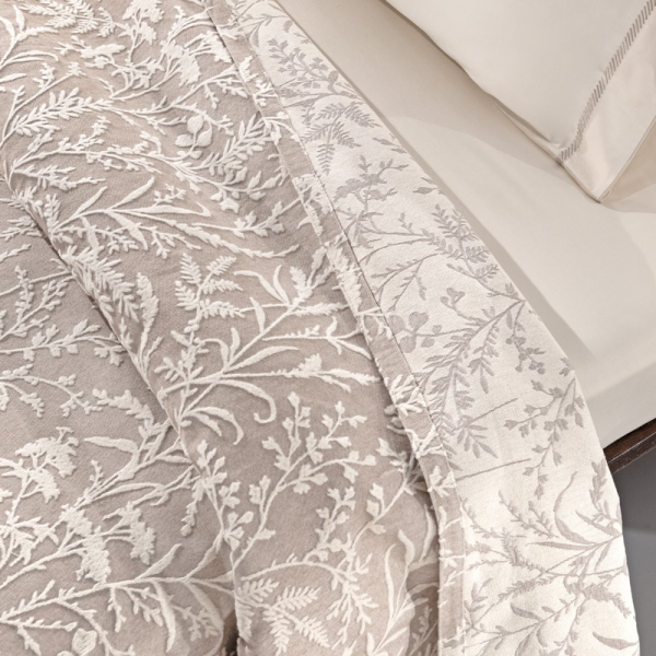 Κουβερτόριο King Size (260x250) 2 Όψεων Guy Laroche Bouquet Mocca