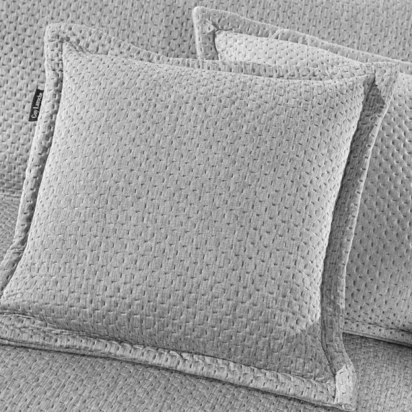 Ριχτάρι Πολυθρόνας (170x150) + Διακοσμητική Μαξιλαροθήκη Guy Laroche Cooling Silver Με Δροσιστική Τεχνολογία