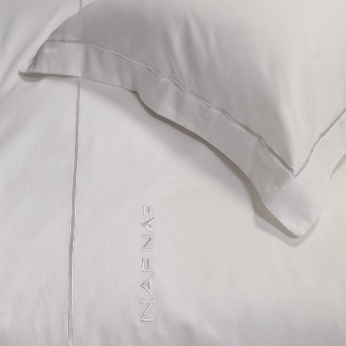 Παπλωματοθήκη Υπέρδιπλη (Σετ 225X245) Naf-Naf Unique White Home Λευκά Είδη Κρεβατοκάμαρας Παπλωματοθήκες Υπέρδιπλες King Size Spitishop