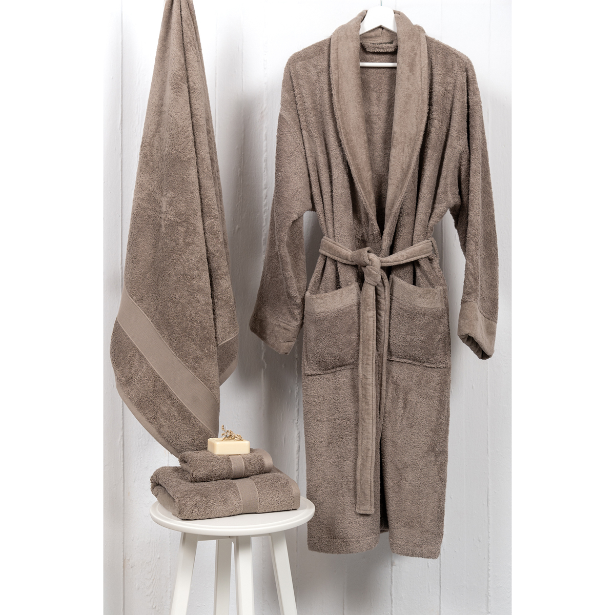 Μπουρνούζι Naf-Naf Bonjour Vintage Grey Medium Home Λευκά Είδη Μπάνιου Μπουρνούζια Spitishop