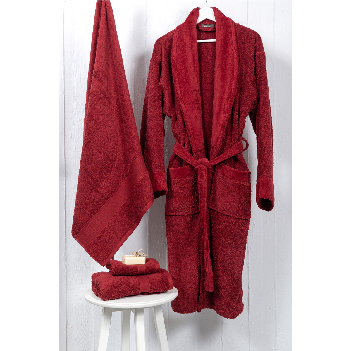 Μπουρνούζι Naf-Naf Bonjour Deep Red Large Home Λευκά Είδη Μπάνιου Μπουρνούζια Spitishop