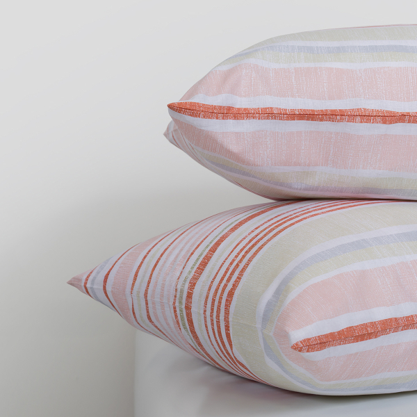 Ζεύγος Μαξιλαροθήκες (50x70) Naf-Naf Summit 151 Vinson Red