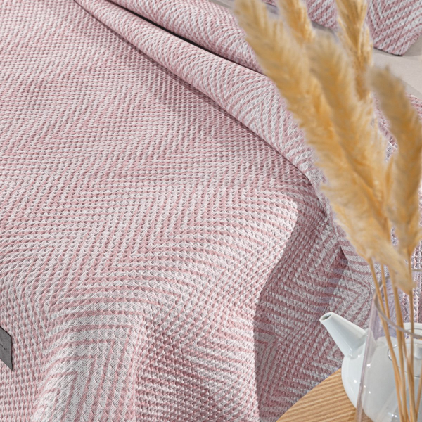 Κουβερλί Υπέρδιπλο (220x240) + Διακοσμητική Μαξιλαροθήκη Guy Laroche Vera Pudra