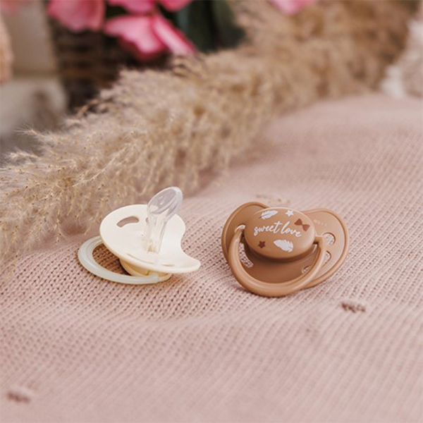 Πιπίλα Σιλικόνης Ανατομική 0Μ+ (Σετ 2τμχ) BabyOno Sweet Love BN1670/01