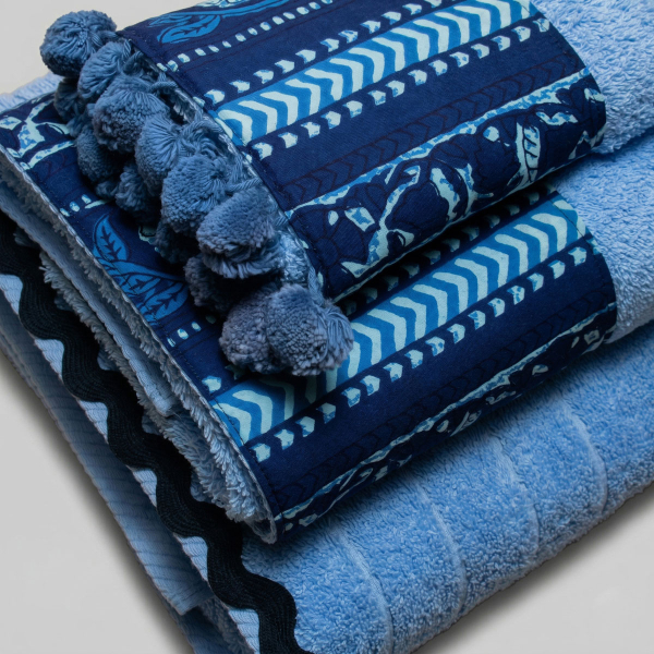 Πετσέτα Σώματος (80x150) White Fabric Keiko Blue 600gsm