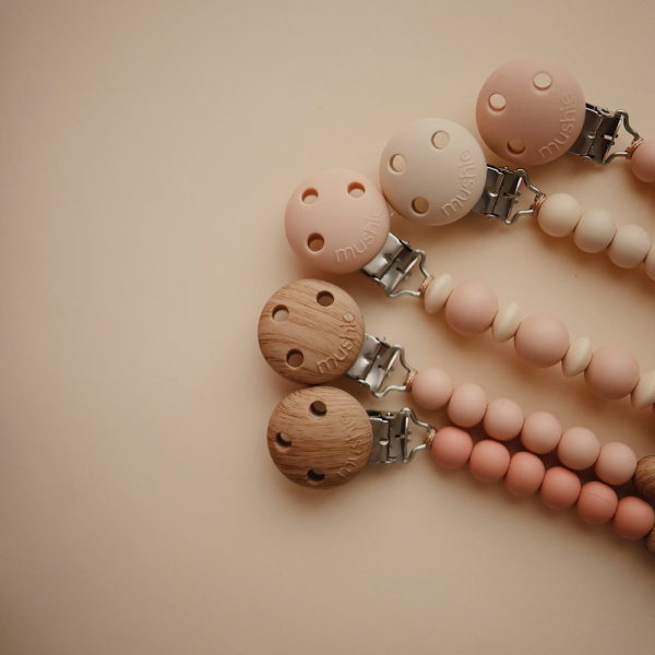 Κλιπ Πιπίλας Mushie Luna Blush 66-100070