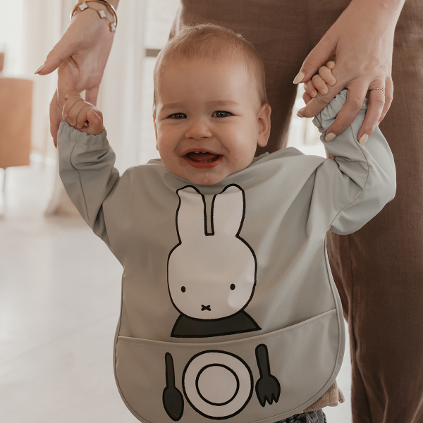 Σαλιάρα Με Μανίκια 6+ Μηνών Miffy Koko Green 69-24740