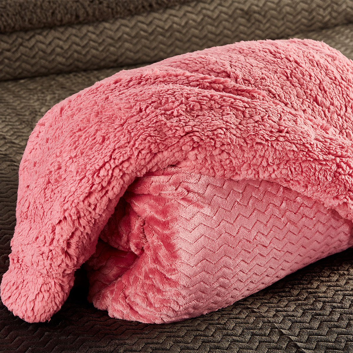 Κουβέρτα Fleece Υπέρδιπλη Με Γουνάκι White Egg Coral-Sherpa 7 Pink 158096