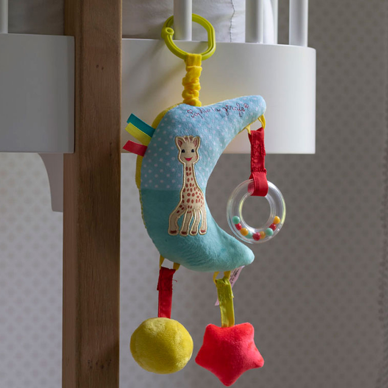 Κρεμαστό Λούτρινο Παιχνίδι Με Ήχο Sophie The Giraffe S210209