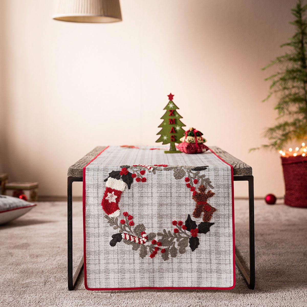 Χριστουγεννιάτικη Τραβέρσα (40×160) Gofis Home 790