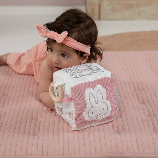 Κύβος Δραστηριοτήτων Με Ήχο Miffy Pink Κύβος 47-3606