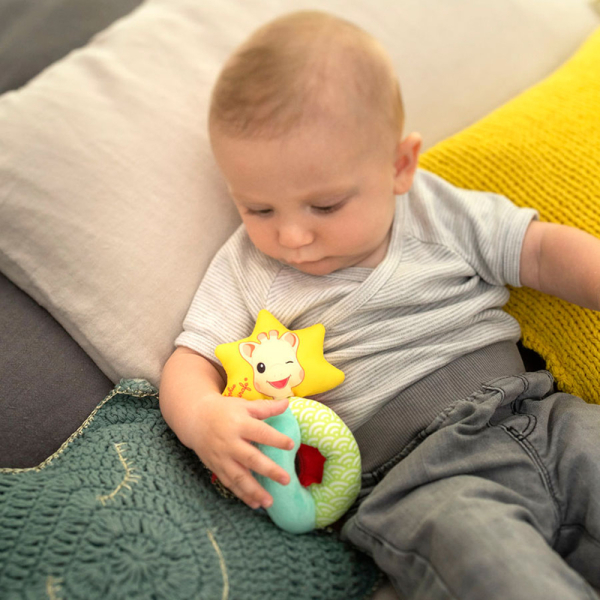 Κουδουνίστρα Sophie The Giraffe S210207