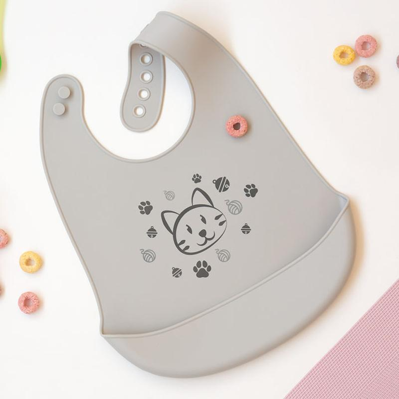 Σαλιάρα Σιλικόνης 4+ Μηνών Kiokids Γκρι Γατάκι 3019