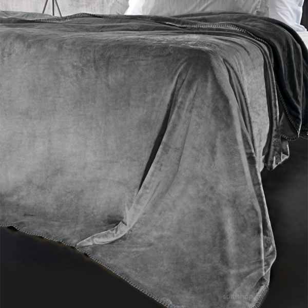 Κουβέρτα Fleece Μονή (160x220) + Διακοσμητική Μαξιλαροθήκη (Σετ) Guy Laroche Velvet Cement