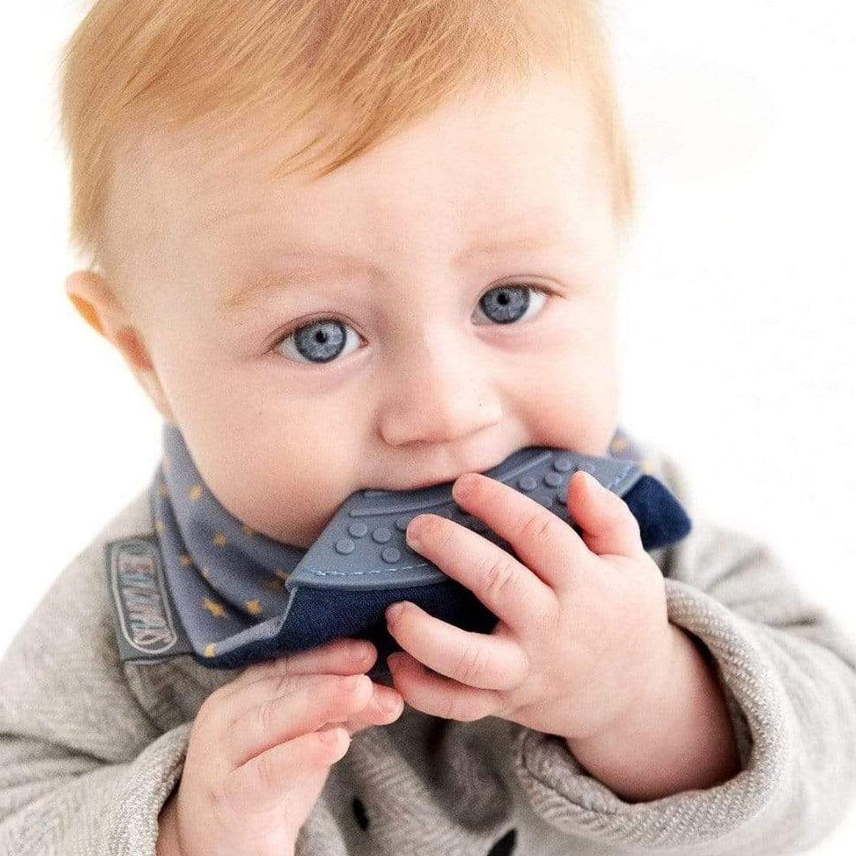 Σαλιάρα - Μπαντάνα Με Μασητικό 2-24 Μηνών Cheeky Chompers Stars φωτογραφία