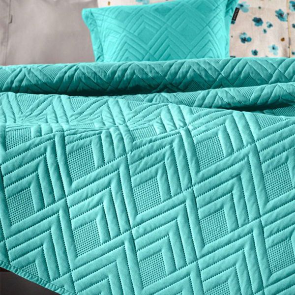 Κουβερλί Υπέρδιπλο (220x240) + Διακοσμητική Μαξιλαροθήκη Guy Laroche Curves Petrol