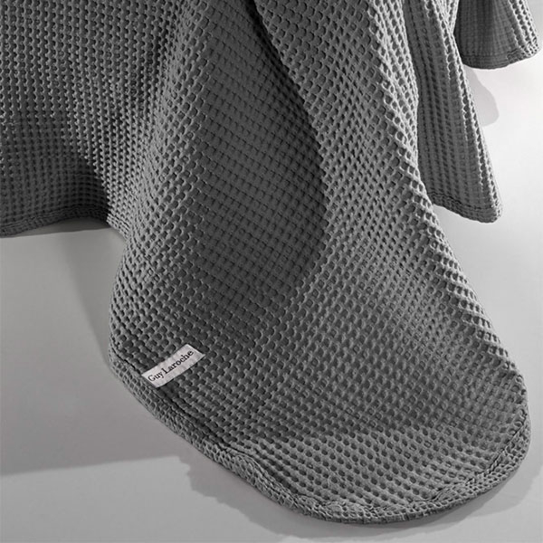 Κουβέρτα Πικέ Υπέρδιπλη (230x240) Guy Laroche Eternity Anthracite