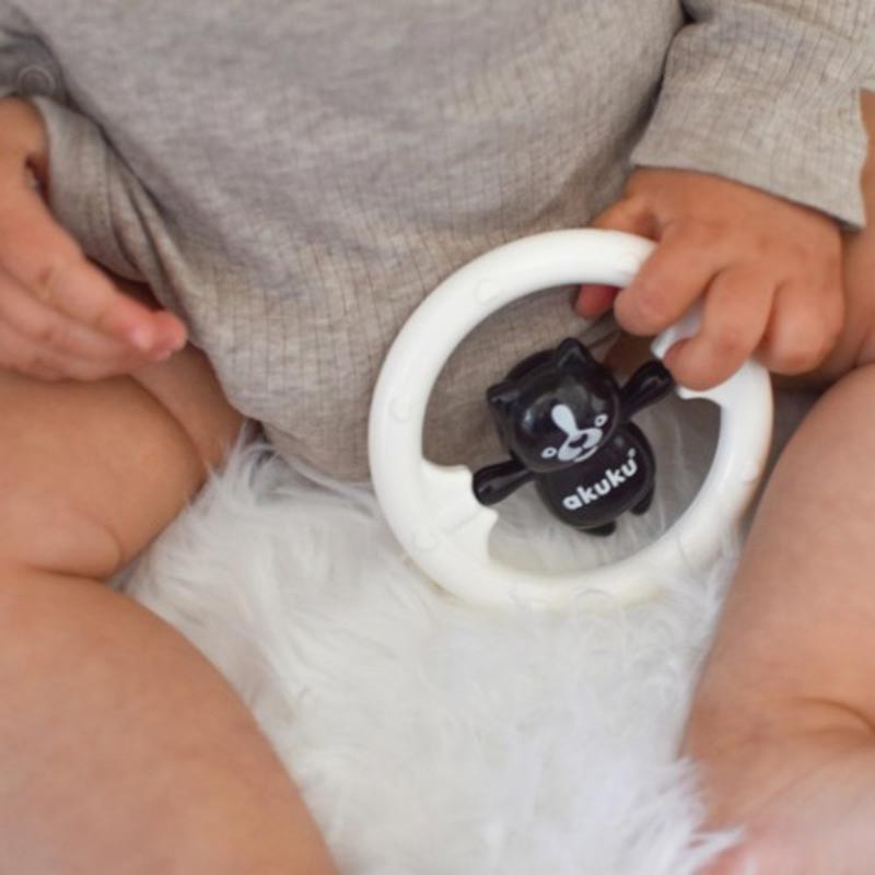 Κουδουνίστρα Akuku Αρκουδάκι Μαύρο/Λευκό A0467