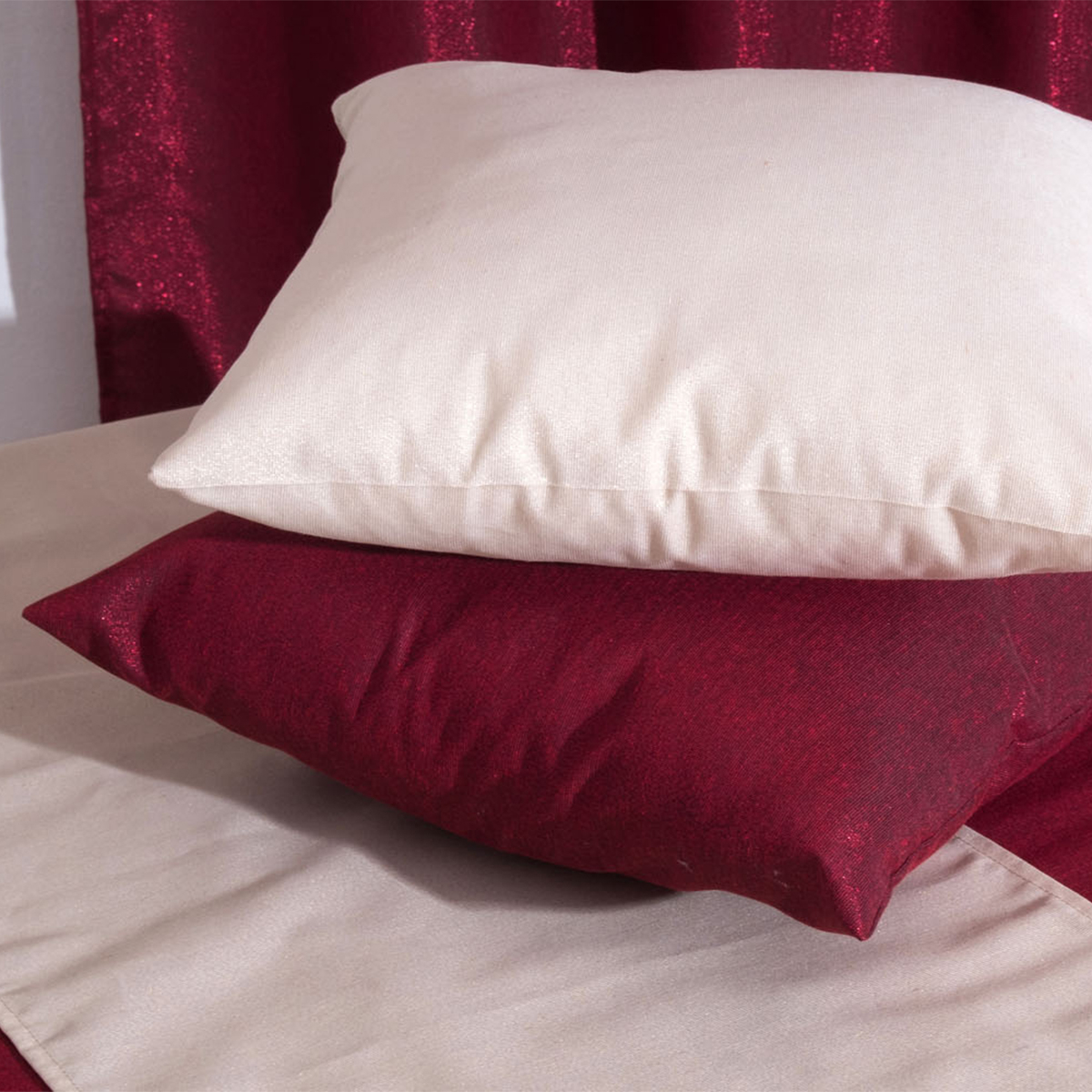 Διακοσμητικό Μαξιλάρι (45X45) Viopros Christmas 4510 Χρυσαφί Home Λευκά Είδη Σαλονιού Μαξιλάρια Διακοσμητικά Spitishop