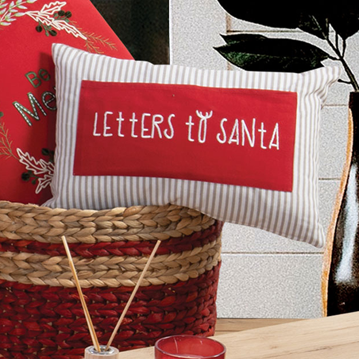 Χριστουγεννιάτικο Μαξιλάρι (45×30) Nef-Nef Tiffany Letters