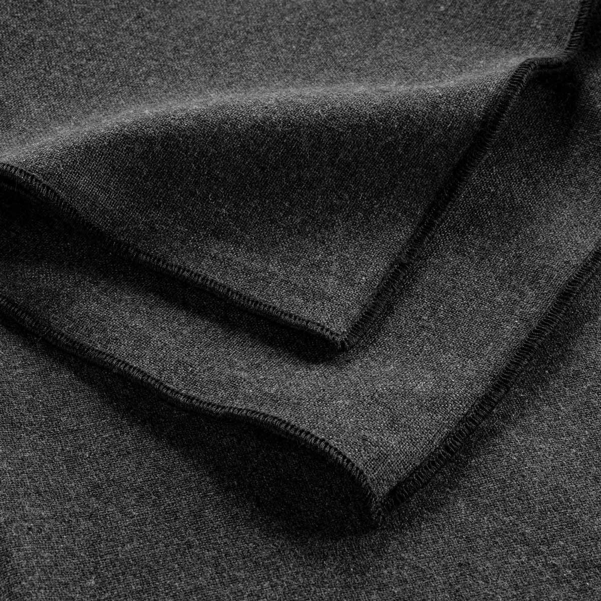 Τραπεζομάντηλο (140X240) L-C Mistraline Anthracite 1731240 Home Λευκά Είδη Κουζίνας & Τραπεζαρίας Τραπεζομάντηλα Spitishop
