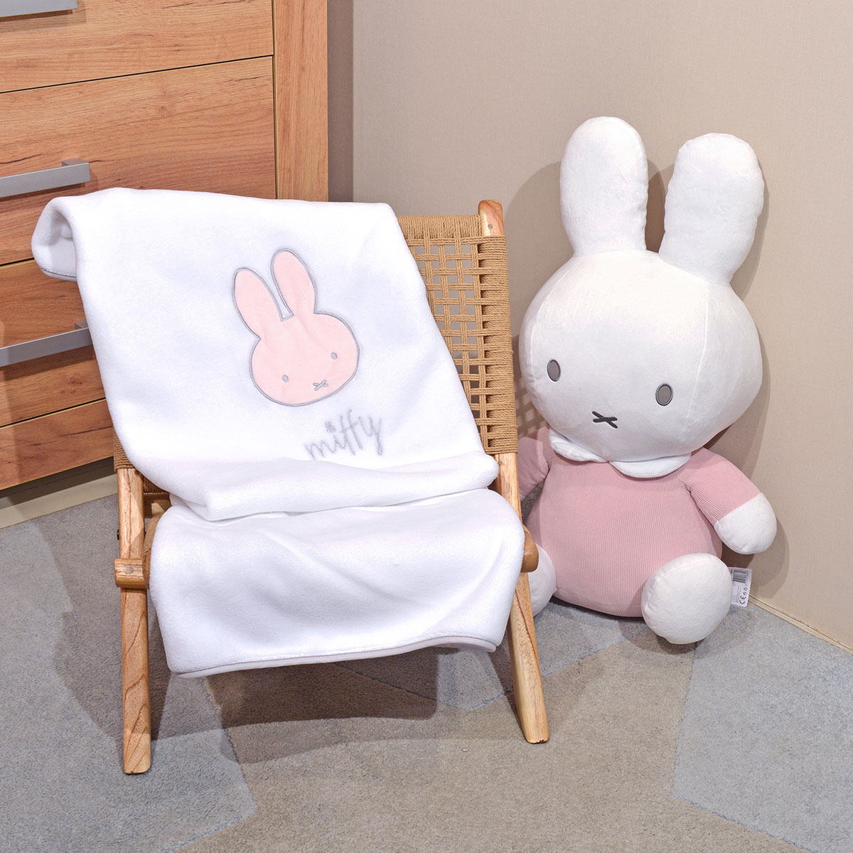 Κουβέρτα Fleece Αγκαλιάς Miffy Ροζ Des 52 234554