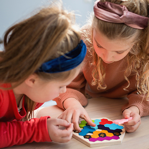 Ξύλινο Παζλ Με 9 Σφηνώματα Bs Toys Μέλισσες