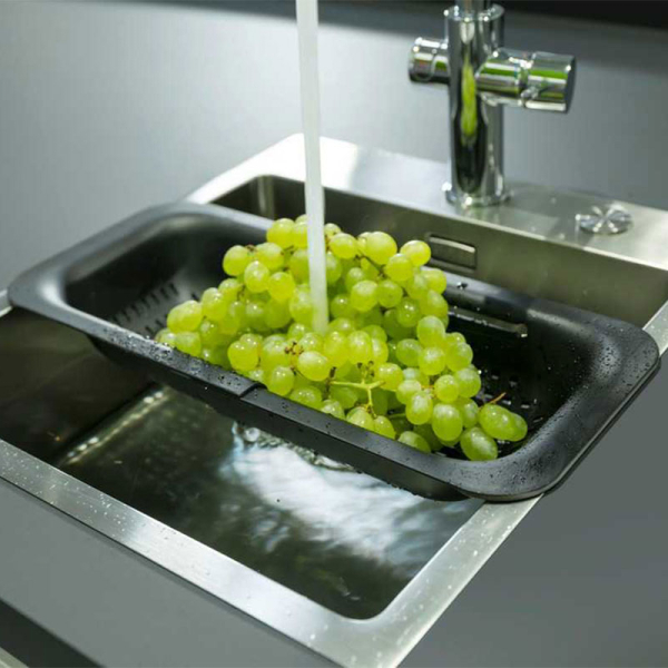 Σουρωτήρι Νεροχύτη Επεκτεινόμενο (37-50x20x7) Wenko Sivo Black 55012100