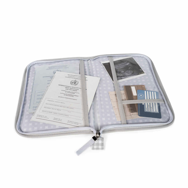 Θήκη Για Βιβλιάριο Υγείας Walking Mum I Love Vichy Grey