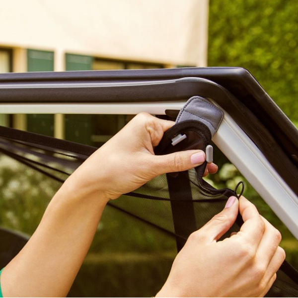 Ηλιοπροστασία Αυτοκινήτου Munchkin Magnetic Stretch To Fit Shade