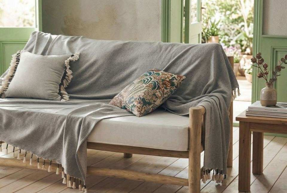 Σαλόνι Glow-up με 161€