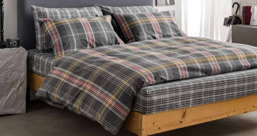 Από εδώ η φίλη μας η Φανέλα!