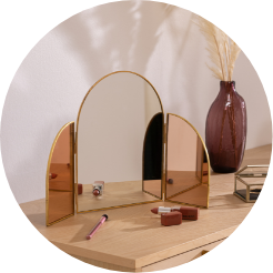 ΚΑΘΡΕΦΤΕΣ ΜΑΚΙΓΙΑΖ